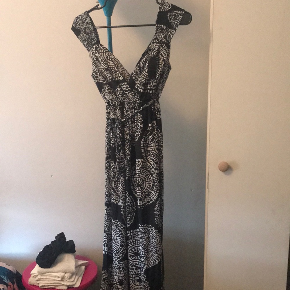 Black and white Sundress